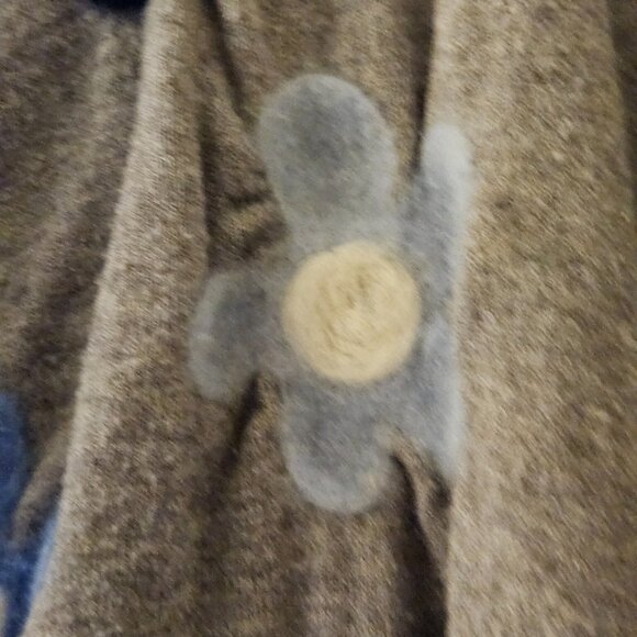 Aaeda boho cute grey cardigan sweater floral Lightweight Grannycore  Fun Soft M - Picture 8 of 11